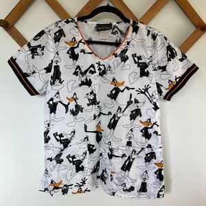 Looney Tunes scrub top size medium cotton🧡